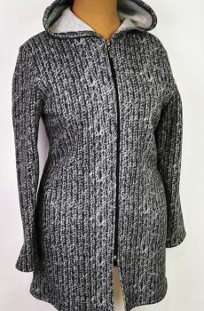 Világosszürke-sötétszürke mintás, átmeneti polár dzseki 48-54