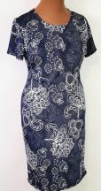   Sötétkék alapon, fehér színű, rajzolt virág mintás, selymes anyagú ruha L-5XL