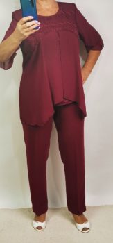 Kétrészes alkalmi kosztüm, nadrágja kétoldalt gumis 42-50