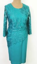   Zöld színű, hímzett csipke rátéttel díszített alkalmi ruha 48-58