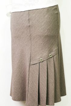 Bal oldalán díszített, alkalmi szoknya 44-54