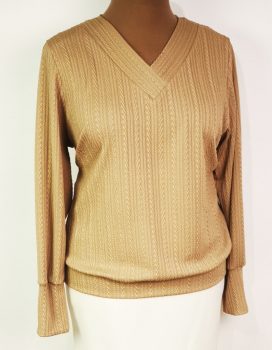 "V" nyakú, hosszú, mogyoróbarna színű, anyagában mintás, selymes anyagú alkalmi felső 42-52