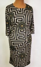   Fekete-bézs színű, görög mintával díszített ruha 42-52