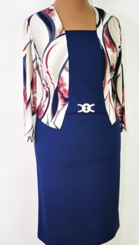 Deréknál díszcsatos ruha 46-52