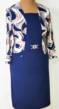 Deréknál díszcsatos ruha 46-52