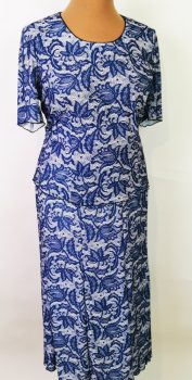 Selymes rugalmas  anyagú, nyári kosztüm 46-60