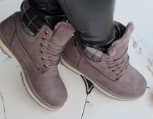 Bokánál díszített, fűzős, bundabéléses bakancs 36-41